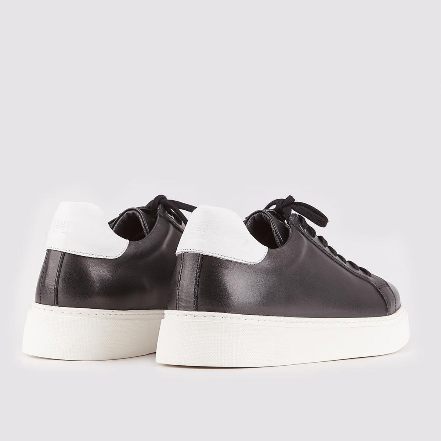 Madasat Black & White Leather Casual Shoes - 810 |