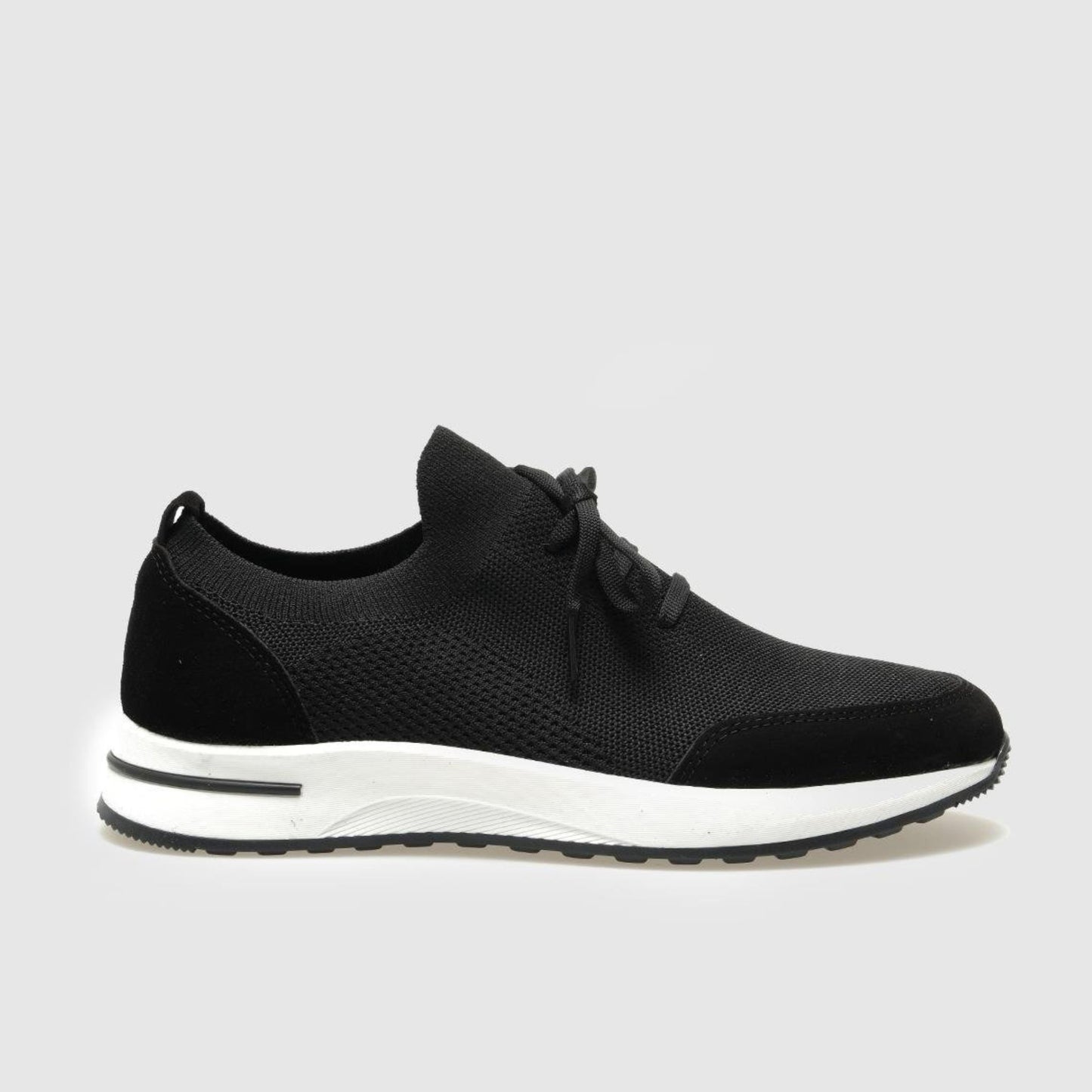 Madasat Black & White Sneakers Shoes - 817 |