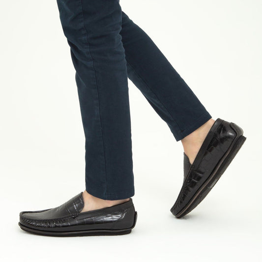 Madasat Black Crocodile Leather Loafer - 641 |