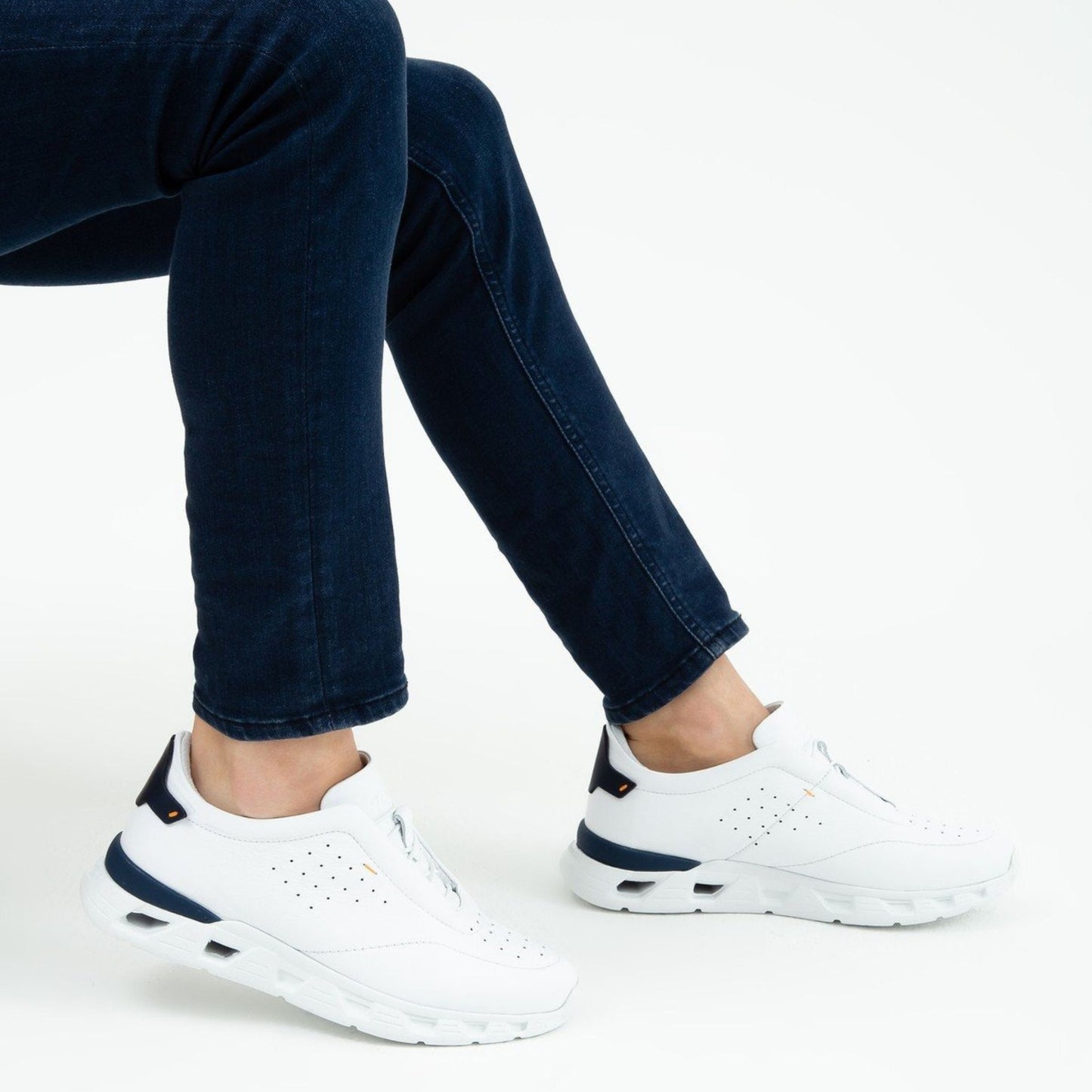 Madasat White Leather Casual Shoes - 581 |