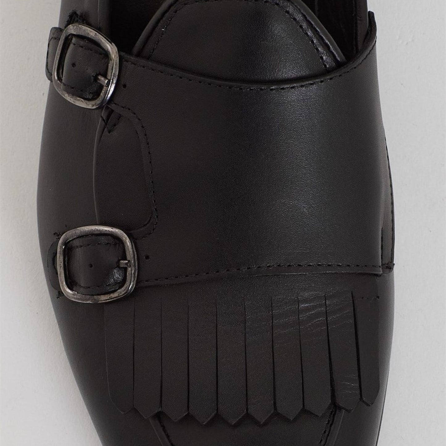 Madasat Black Leather Loafer - 712 |