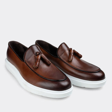 Brauner Leder-Loafer von Madasat - 177 |