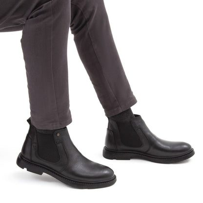 Klassischer Madasat-Stiefel aus schwarzem Leder - 555 |