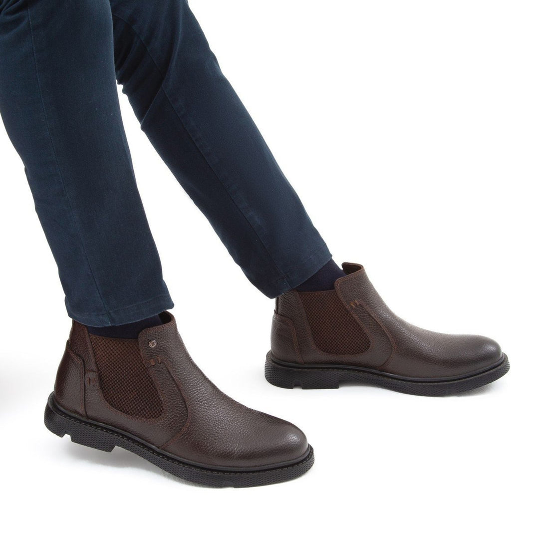 Madasat Brown Leather Classic Boot - 555 |