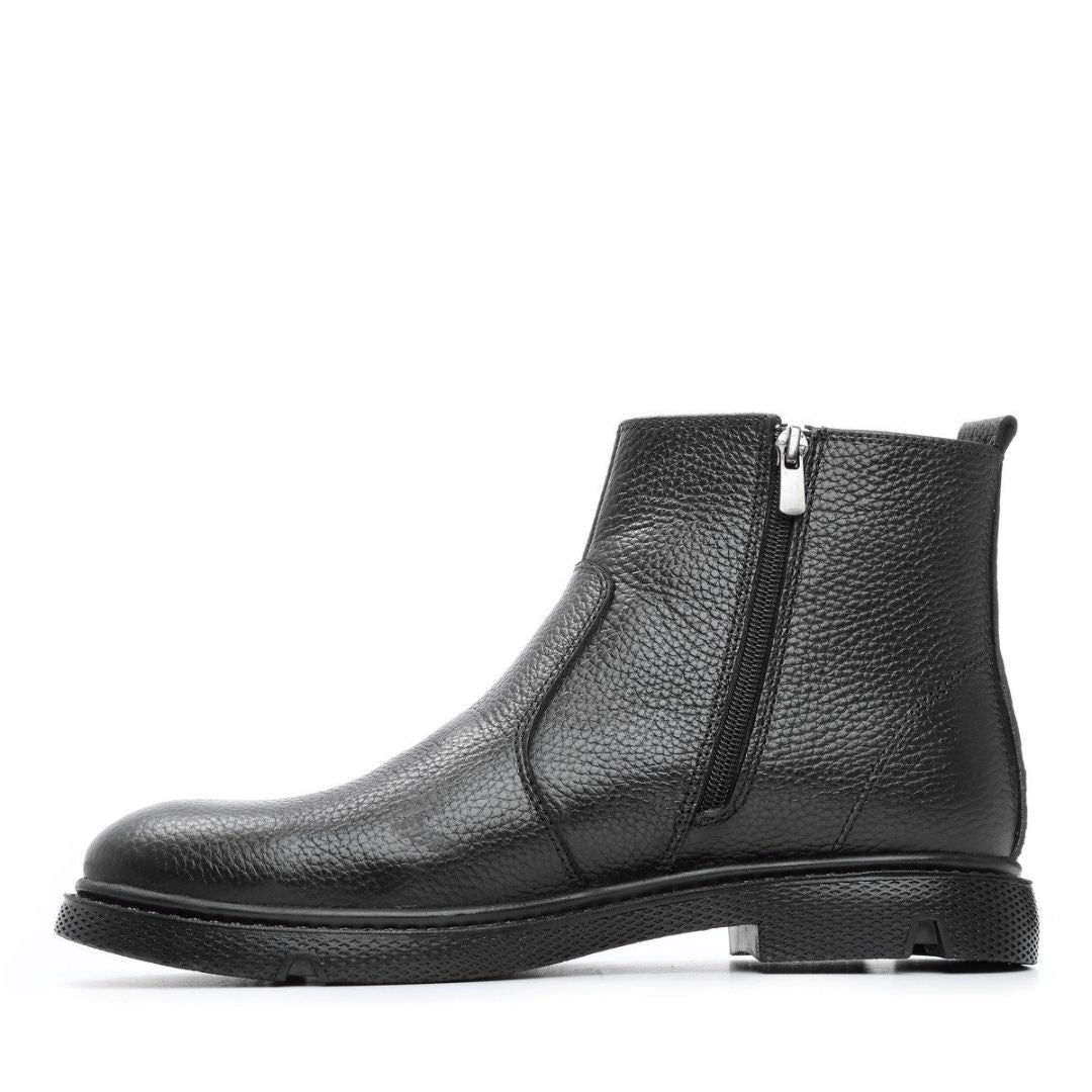 Madasat Black Leather Classic Boot - 559 |