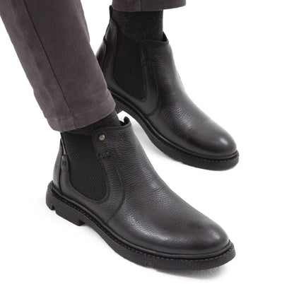 Klassischer Madasat-Stiefel aus schwarzem Leder - 555 |