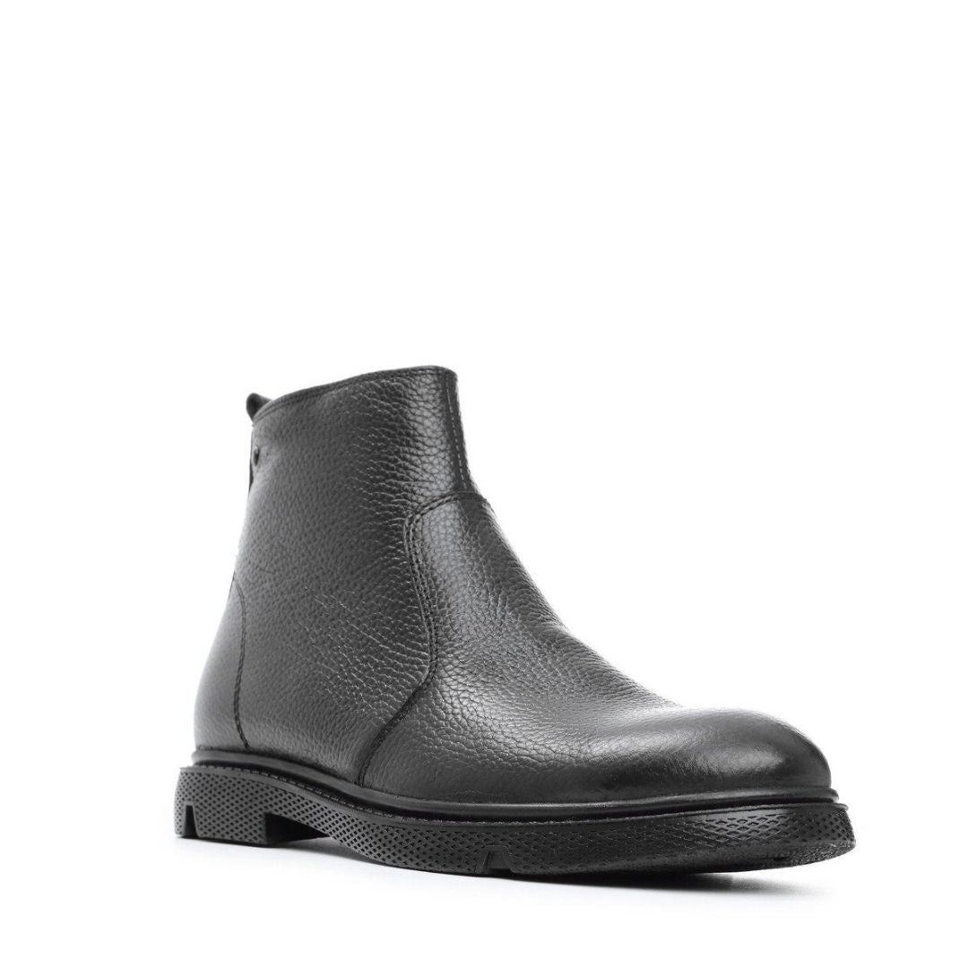 Madasat Black Leather Classic Boot - 559 |