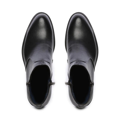 Madasat Black Leather Classic Boots - 546 |